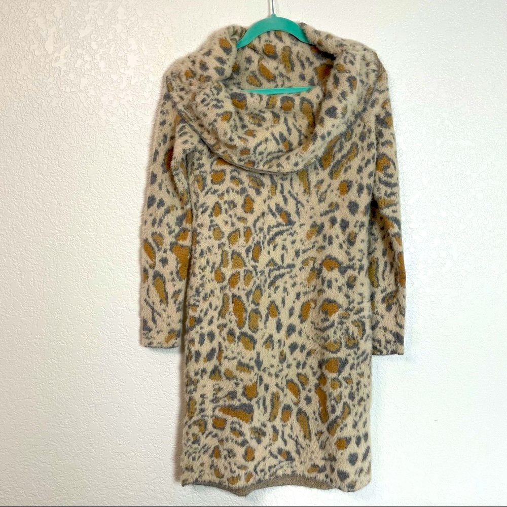 White House Black Market Clouded Leopard Off the Shoulder Cozy Sweater Dress, SP
